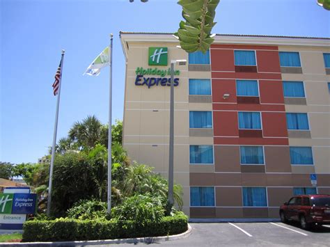 Holiday inn express ft lauderdale - Jun 12, 2023 · Mission BBQ. #6 of 201 Restaurants in Davie. 188 reviews. 2411 S University Dr. 1.5 miles from Holiday Inn Express & Suites Fort Lauderdale Airport West, an IHG Hotel. “ They are one in a life time ” 11/12/2023. “ BRISKET ” 05/25/2023. Cuisines: American, Barbecue. 